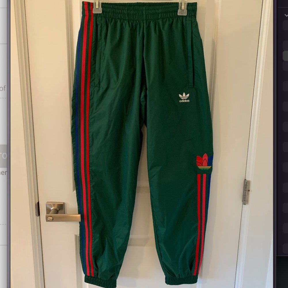 Adidas 3 Stripe Trefoil Sweatpants Green, Size US Small